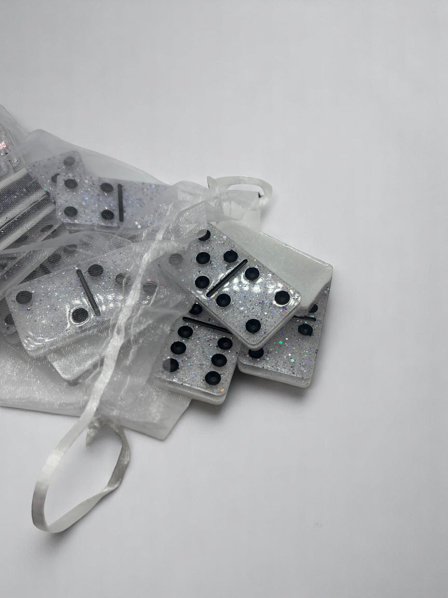 Sparkly White Dominos